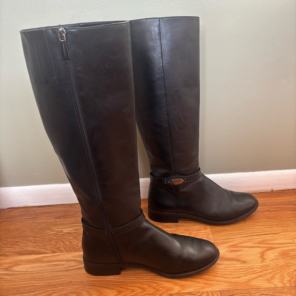 Michael Kors Black Leather Finley Boots, Size 7.5M - Picture 4 of 14
